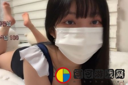 校花㊙扒腿让我C视频